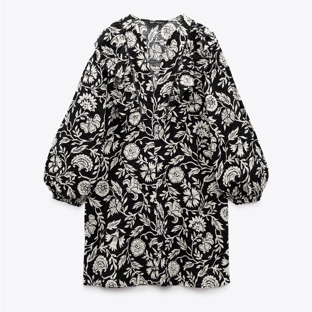 Zara Ruffled Black and White Dress size S
